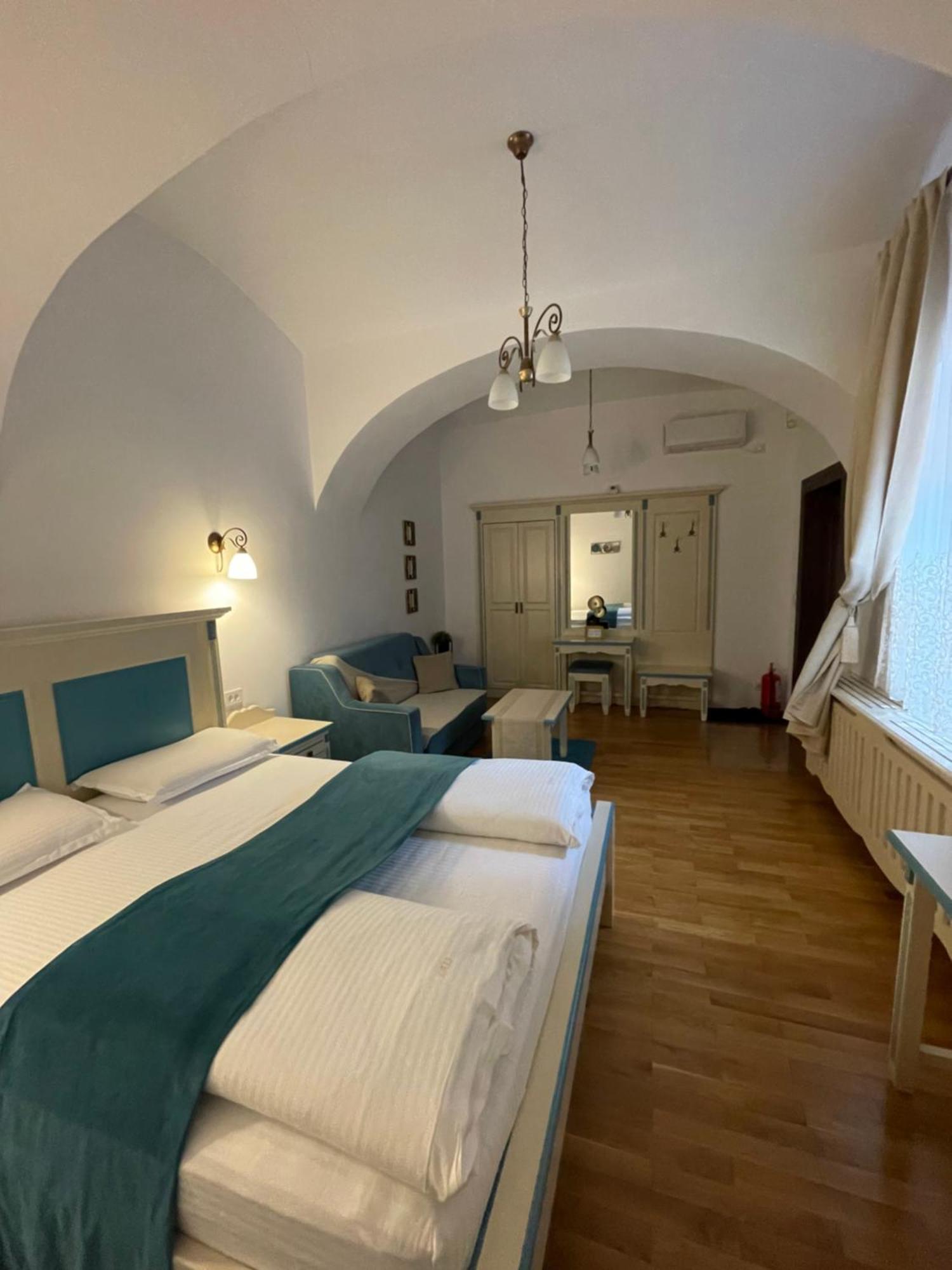Casa Lais Apartment Brasov Ngoại thất bức ảnh