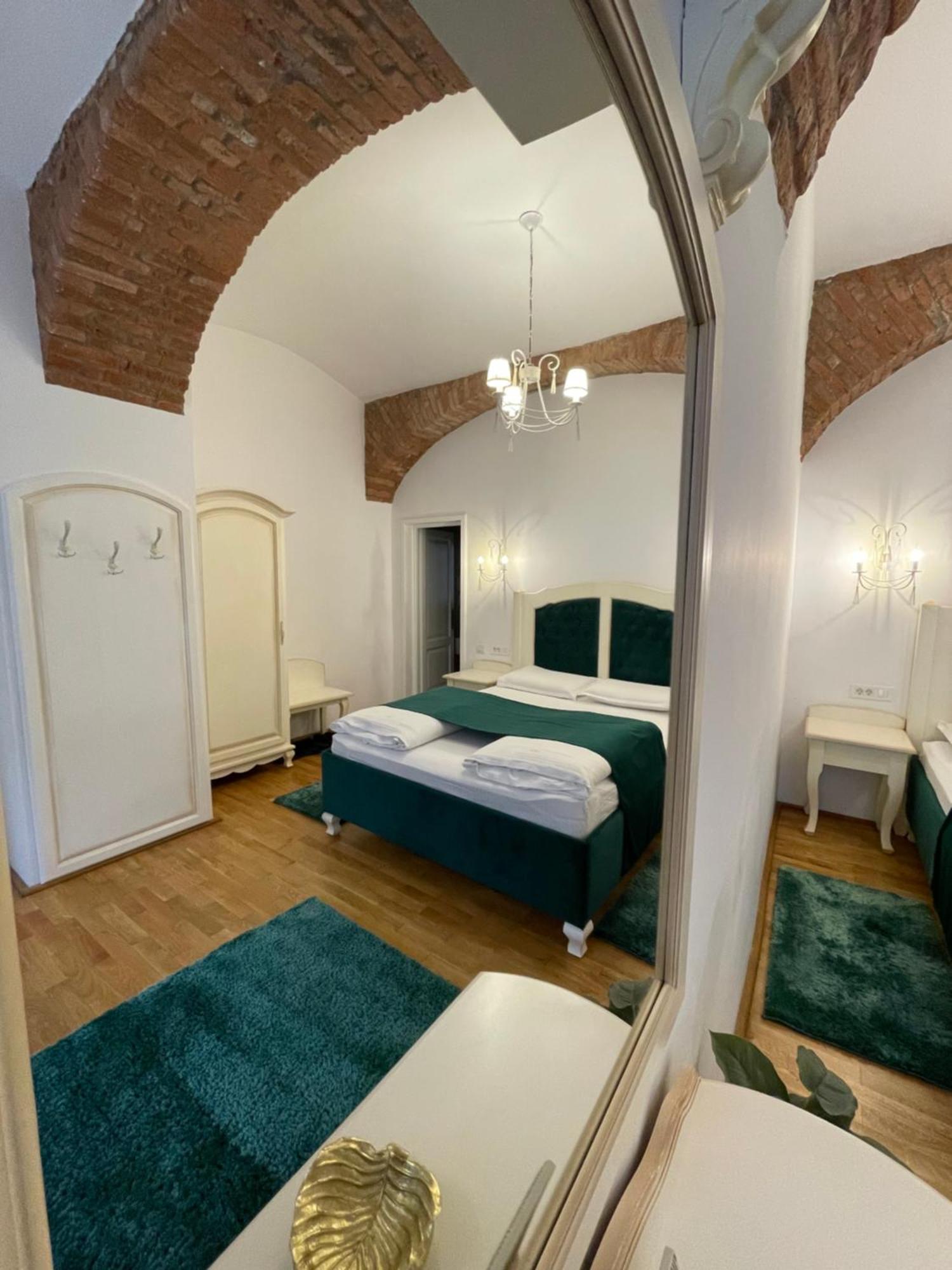Casa Lais Apartment Brasov Ngoại thất bức ảnh